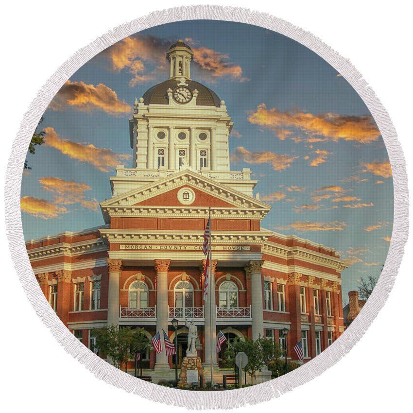 Morgan County Courthouse Round Beach Towel featuring the photograph Morgan County Courthouse - Madison GA by Dale Powell
