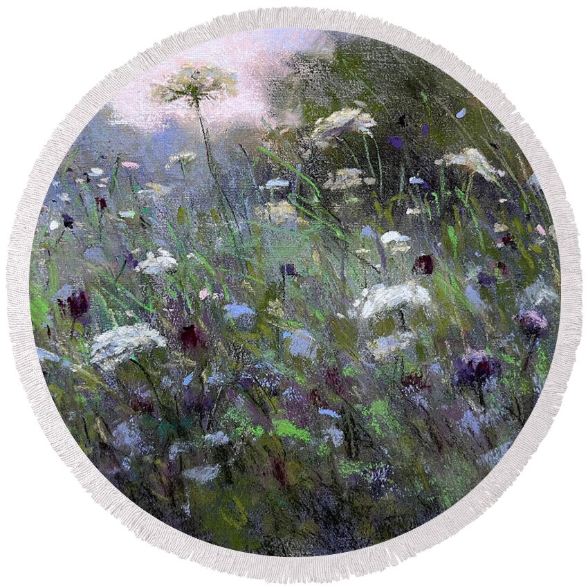 Queen Anne's Lace Round Beach Towel featuring the painting Morning Romance by Susan Jenkins