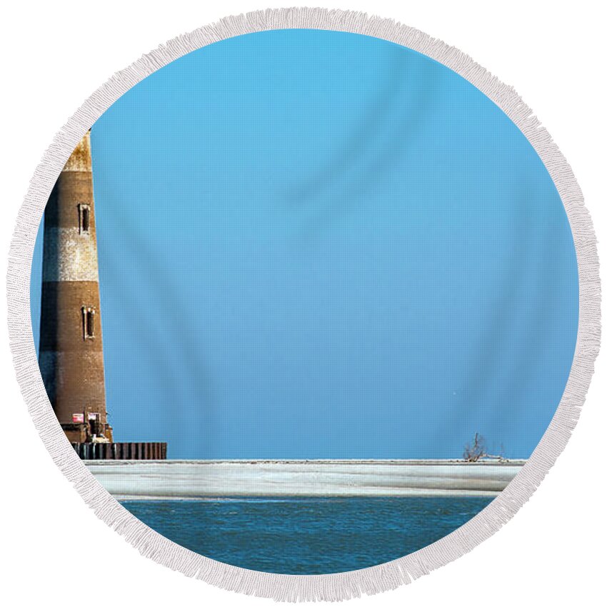 Morris Island Round Beach Towel featuring the photograph Morris Island Lighthouse 3 by WAZgriffin Digital