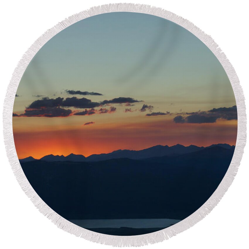 Sunset Round Beach Towel featuring the photograph Mountain sunset 1 by Ken Kvamme