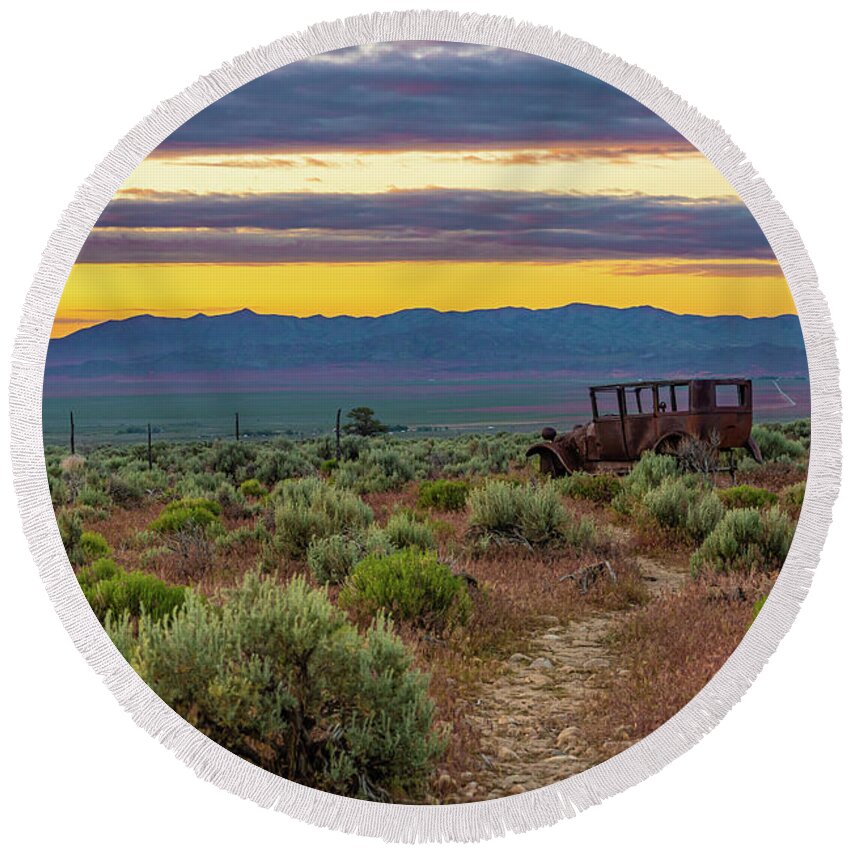 Great Basin Round Beach Towel featuring the photograph Nevada Sunrise by Erin K Images