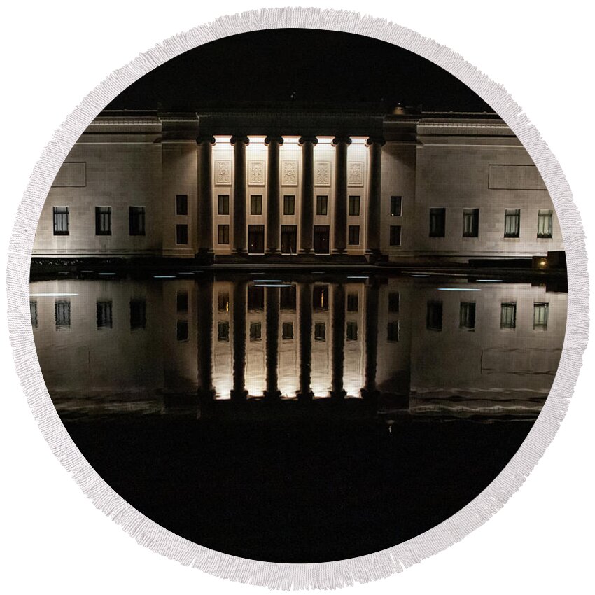 2018 Round Beach Towel featuring the photograph Nighttime at the Nelson Atkins Museim of Art by Gerri Bigler