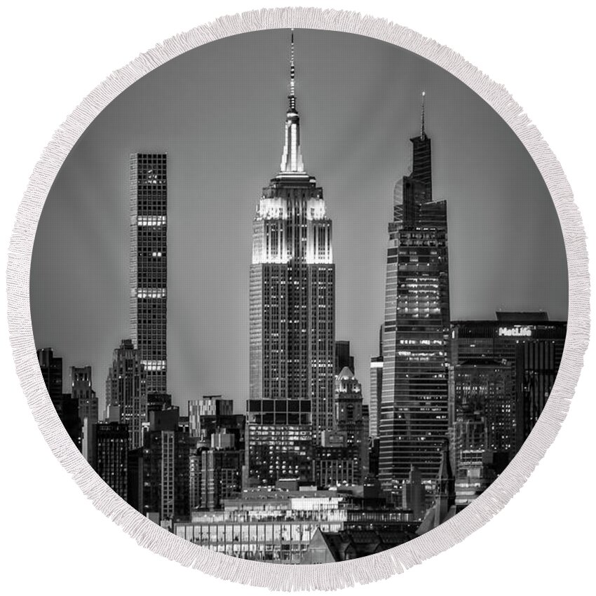 Empire State Round Beach Towel featuring the photograph NJ and New York City Skyline BW by Susan Candelario