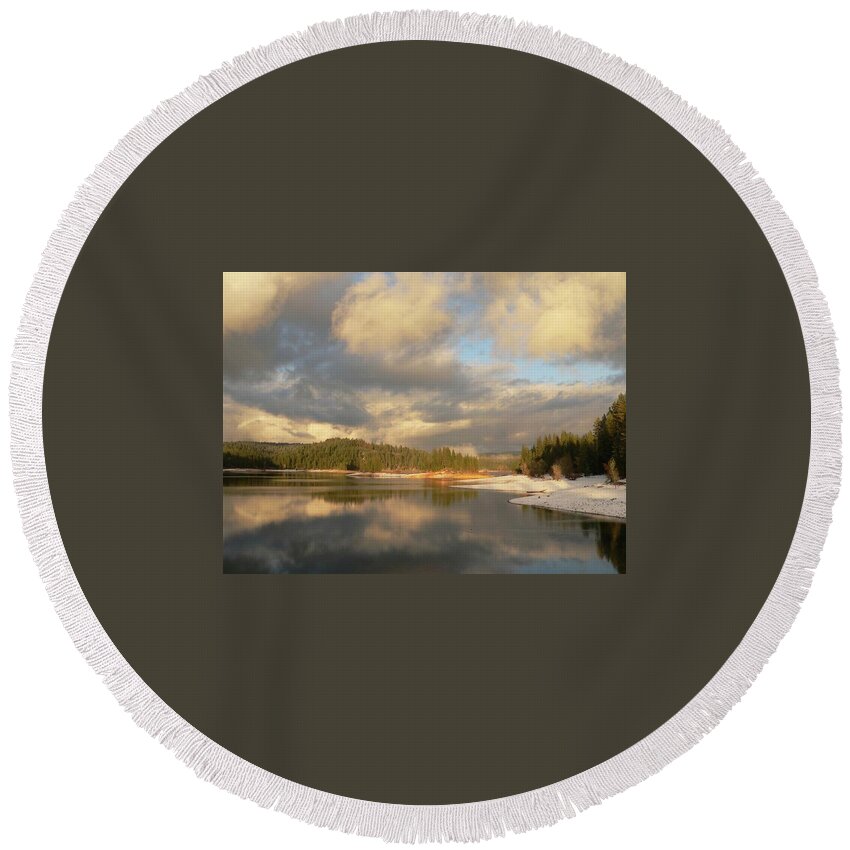 Photograph Round Beach Towel featuring the photograph Novenber Afternoon by Beverly Read