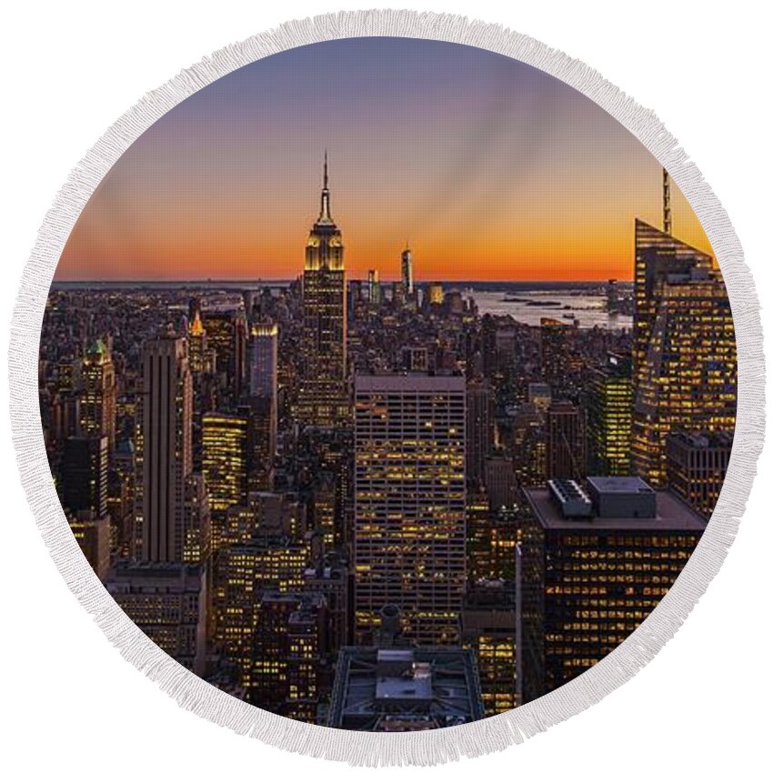America Round Beach Towel featuring the photograph NYC Top of the Rock Sunset by Mike Reid