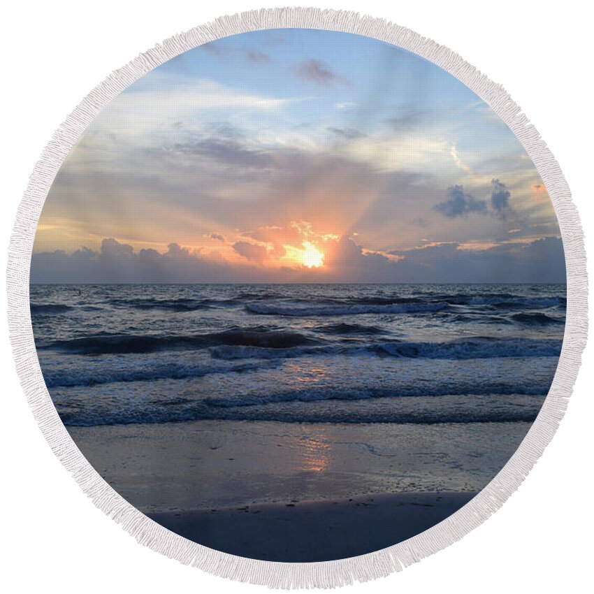 Ocean Round Beach Towel featuring the photograph Ocean Sunset - Photo 79 by Lucie Dumas