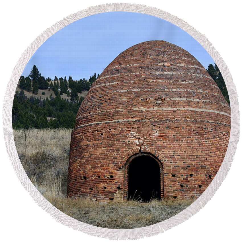 Furnace Round Beach Towel featuring the photograph Old Beehive Furnace by Kae Cheatham