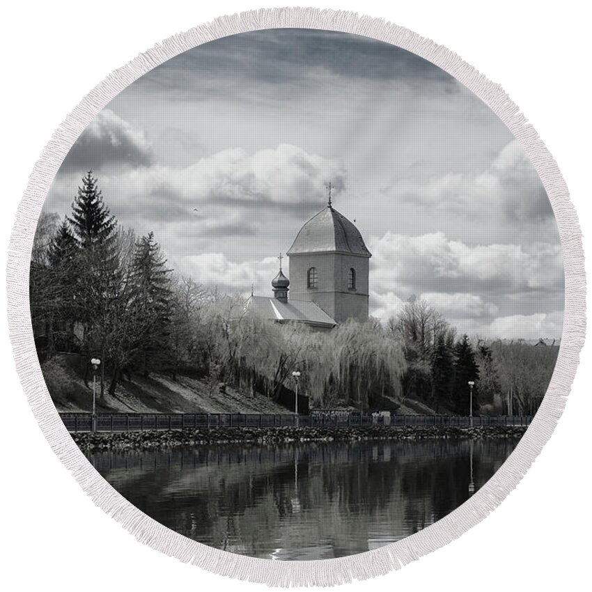 Church Round Beach Towel featuring the photograph Over-the-Pool Church st 1 by Andrii Maykovskyi