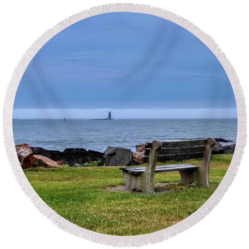 Whaleback Lighthouse Round Beach Towel featuring the photograph Overcast At Whaleback Lighthouse by Deb Bryce