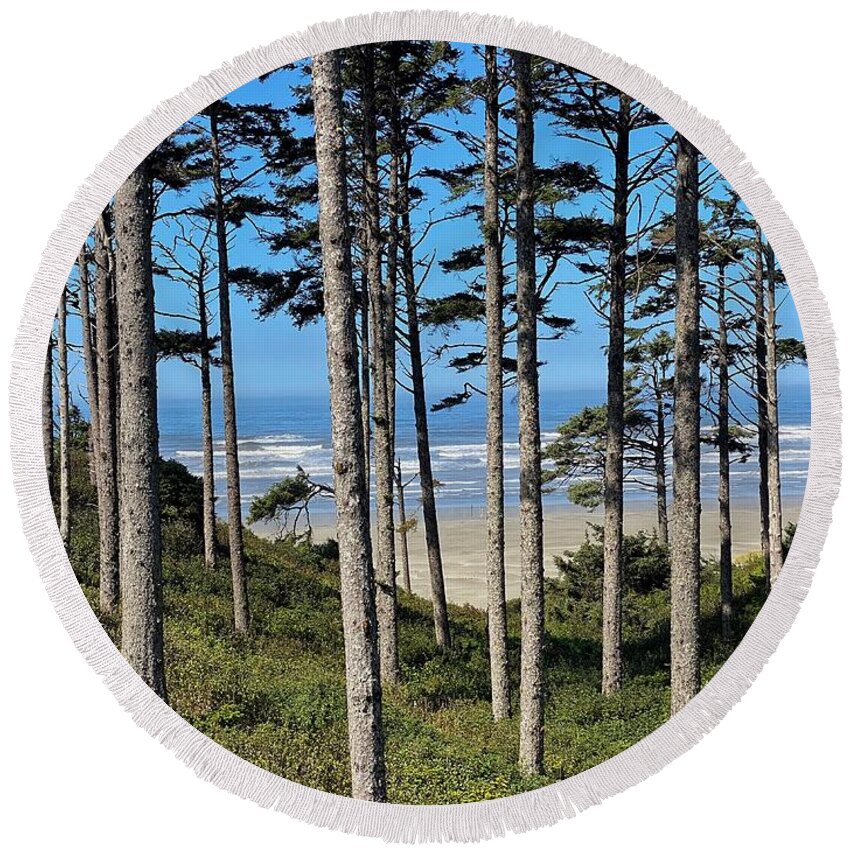 Beach Round Beach Towel featuring the photograph Pacific Ocean at Seabrook 2 by Jerry Abbott