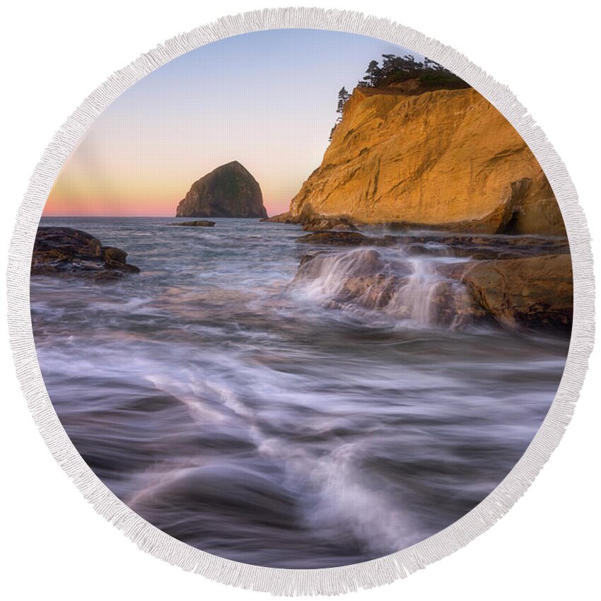 Oregon Round Beach Towel featuring the photograph Pacific Pastels by Darren White