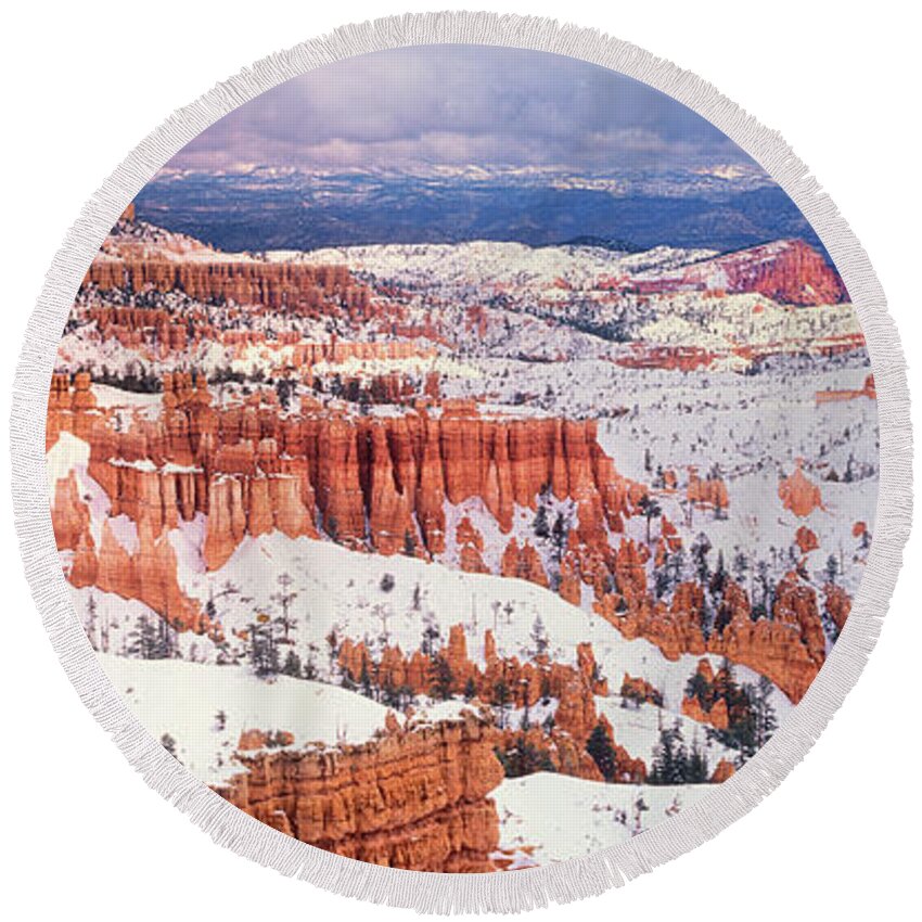 Dave Welling Round Beach Towel featuring the photograph Panoramic Winter Hoodoos Bryce Canyon National Park by Dave Welling