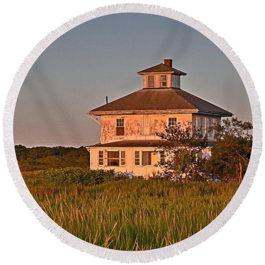 Pink House Round Beach Towel featuring the photograph Pink House #2 by Steve Brown
