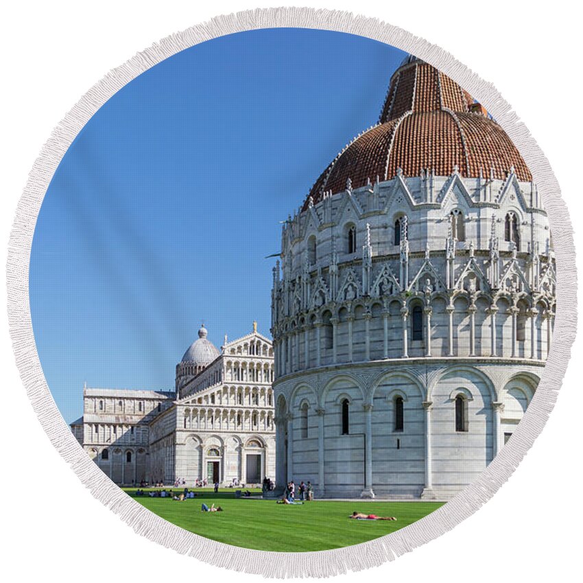 Pisa Round Beach Towel featuring the photograph Pisa Baptistery by Andrew Lalchan
