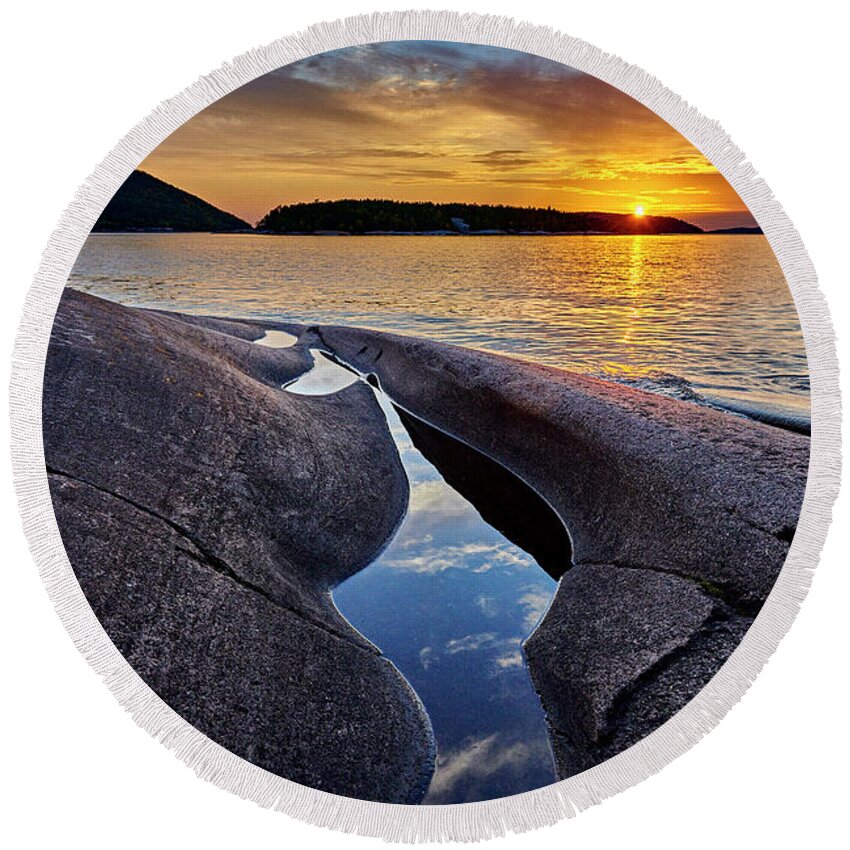  Round Beach Towel featuring the photograph Pools Edge by Doug Gibbons