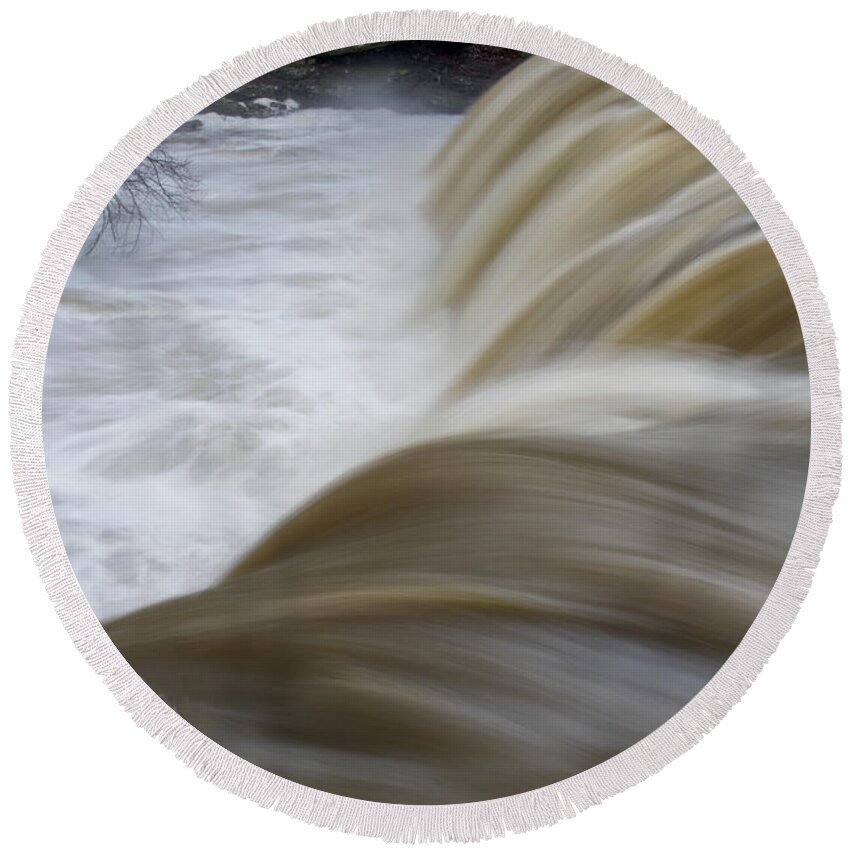 Waterfall Round Beach Towel featuring the photograph Potter's Falls 15 by Phil Perkins
