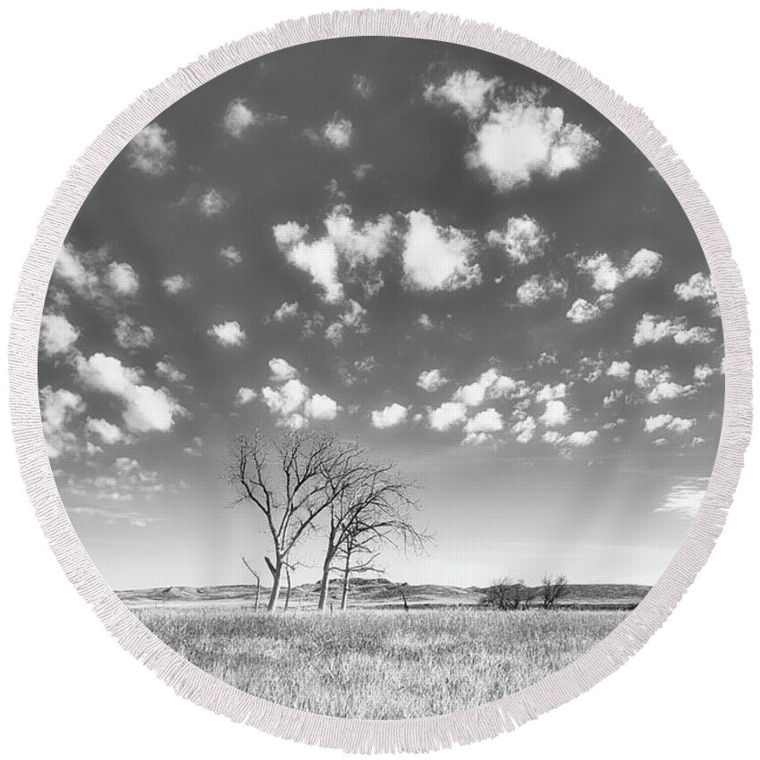 Landsape Round Beach Towel featuring the photograph Prairie Subleties Black and White by Allan Van Gasbeck
