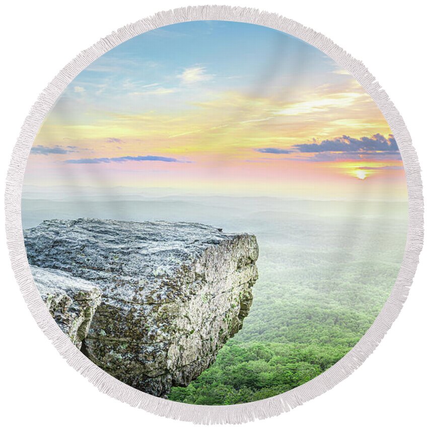 Pulpit Rock Round Beach Towel featuring the photograph Pulpit Rock Sunset by Jordan Hill