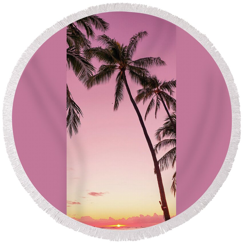 Kauai Sunsets Round Beach Towel featuring the photograph Purple Haze by Tony Spencer