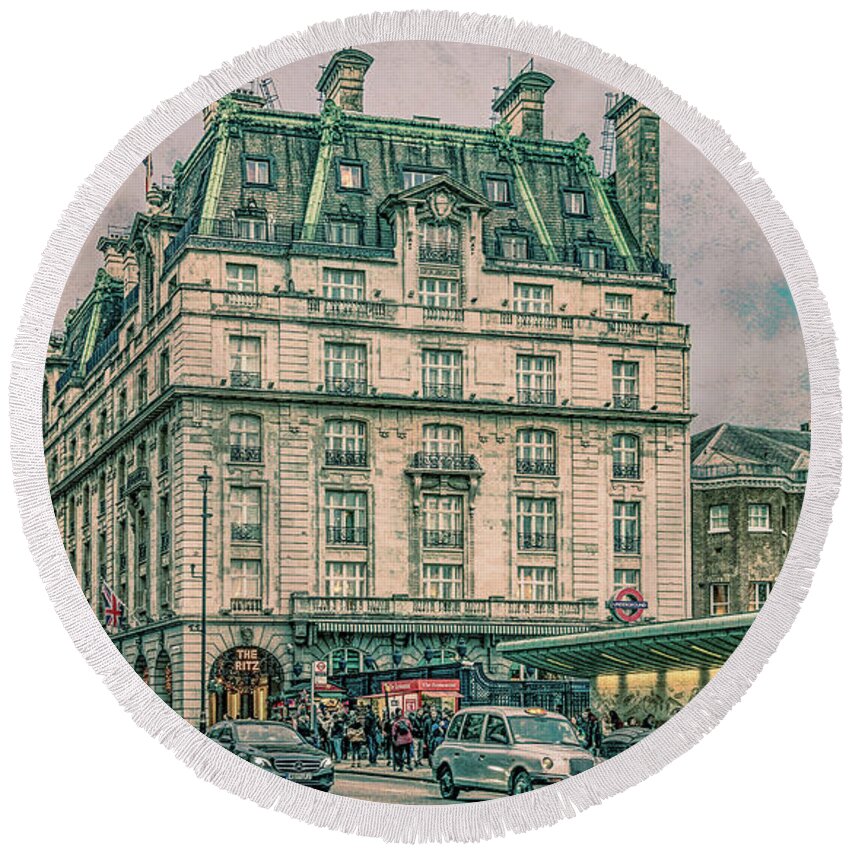 London Round Beach Towel featuring the photograph Puttin' On The Ritz in London, Vintage Version by Marcy Wielfaert