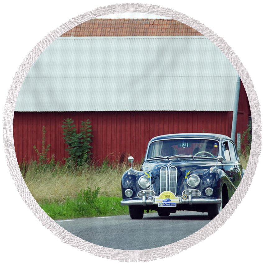 Old Car Round Beach Towel featuring the photograph Rally Car 109 by Elaine Berger