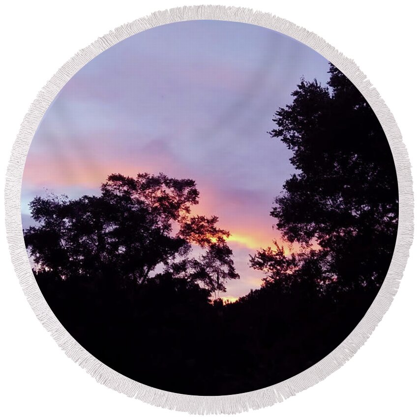 Sunset Round Beach Towel featuring the photograph Rural Sunset by D Hackett