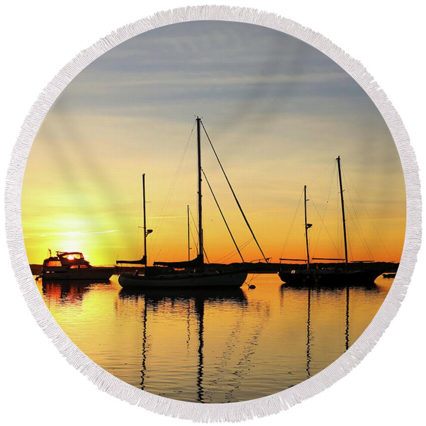Morro Bay Round Beach Towel featuring the photograph Sailboat Sunset by Vivian Krug Cotton