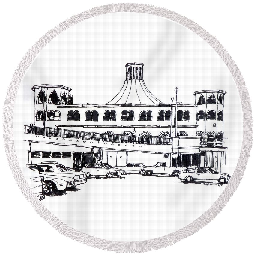Santa Monica Beach Parking Lot With A View Of The Old Santa Monica Pier Merry- -go-round Building. Round Beach Towel featuring the drawing Santa Monica Pier and Merry Go Round by Robert Birkenes