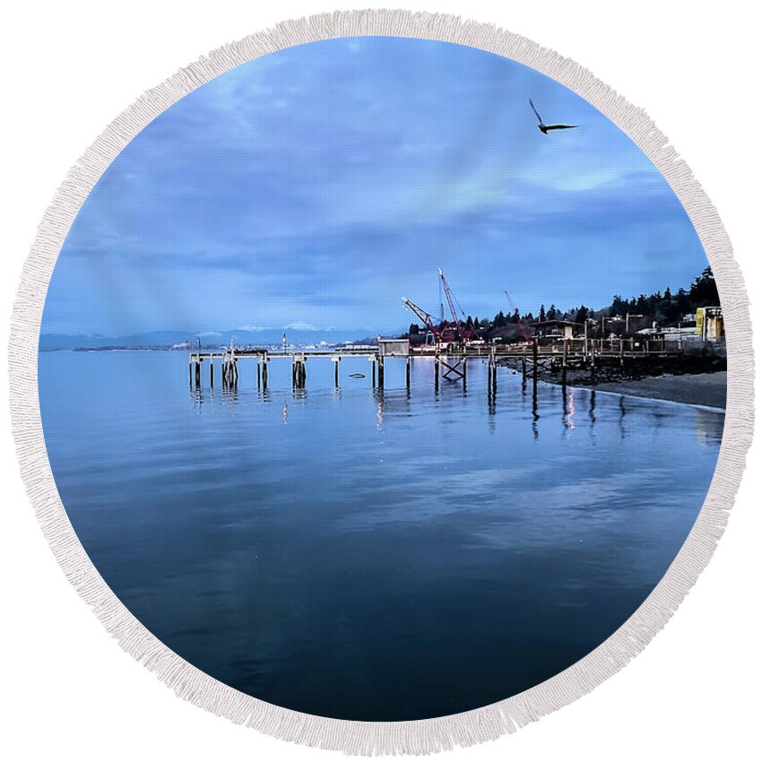 Seascape Round Beach Towel featuring the photograph Seascape by Anamar Pictures