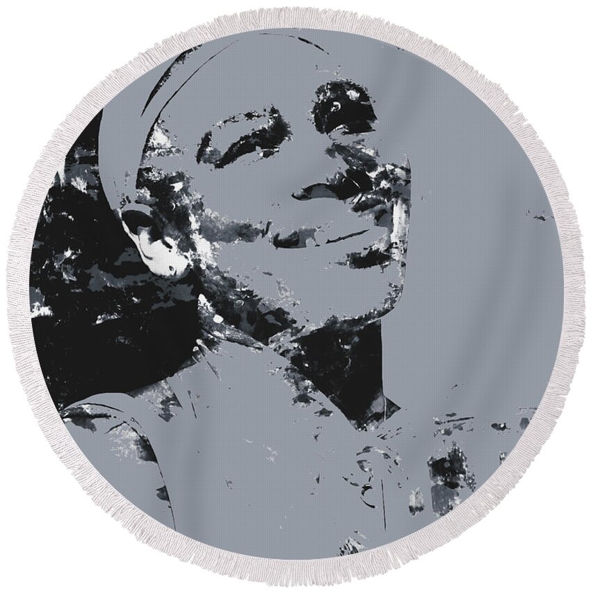 Serena Williams Round Beach Towel featuring the mixed media Serena Williams 4f by Brian Reaves