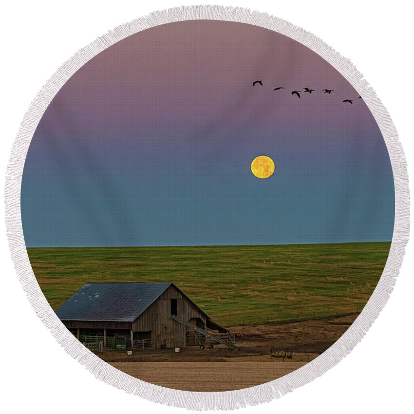  Round Beach Towel featuring the photograph Setting Moon by Ulrich Burkhalter