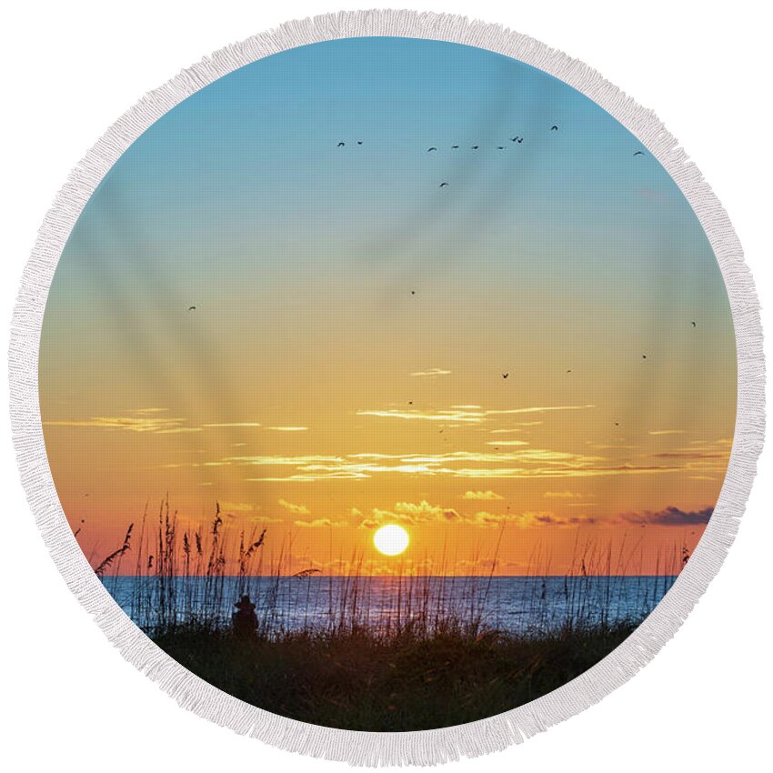 Sunset Round Beach Towel featuring the photograph Setting Sun by Mary Ann Artz