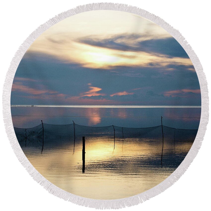 Asia Round Beach Towel featuring the photograph Shimmering Dawn by David Desautel