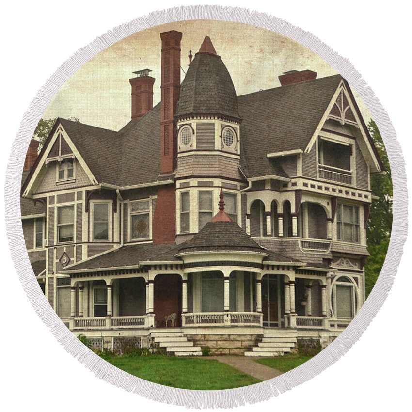 Queen Anne Round Beach Towel featuring the photograph Sloca Victorian Home - Alt by Ron Long