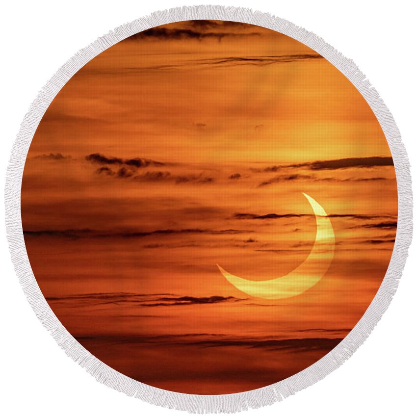 New York Round Beach Towel featuring the photograph Solar Eclipse 2021 by Kevin Suttlehan