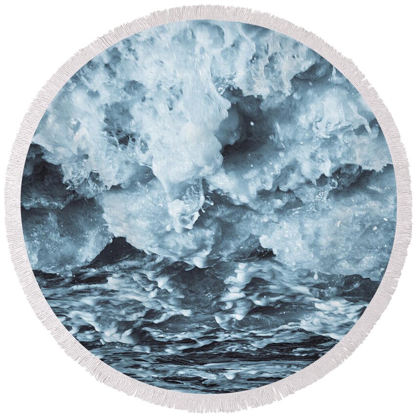 Sea Round Beach Towel featuring the photograph Song Of Water by Andrii Maykovskyi