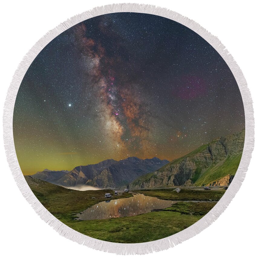 Milky Way Round Beach Towel featuring the photograph Starry Pond by Ralf Rohner