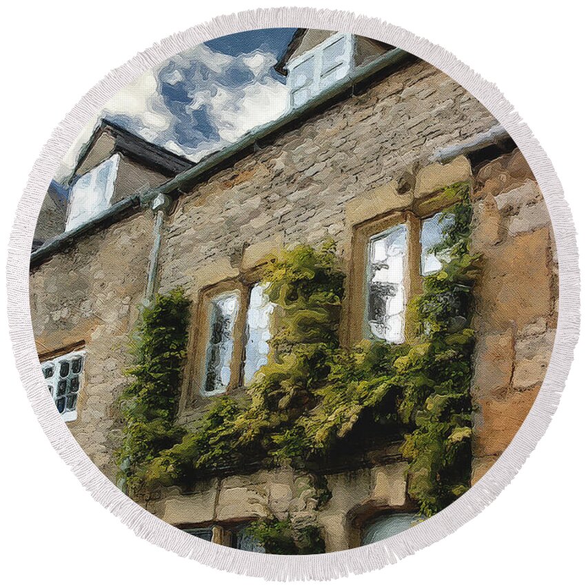 Stow-in-the-wold Round Beach Towel featuring the photograph Stow in the Wold Facade Two by Brian Watt