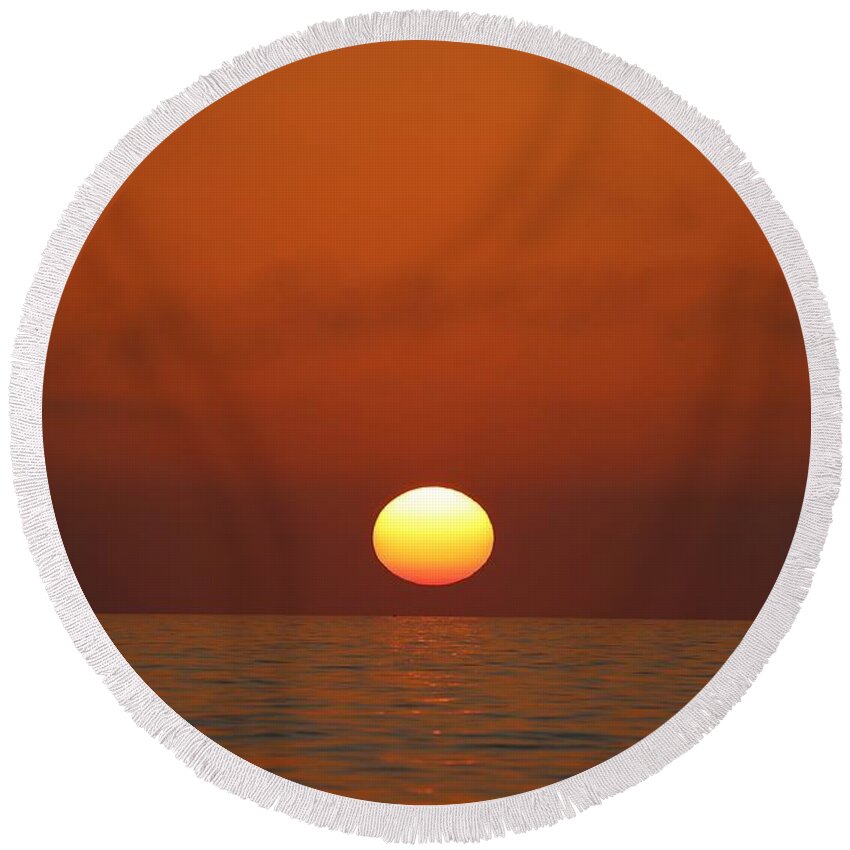 Sunset Round Beach Towel featuring the photograph Sunset 5 by Mingming Jiang