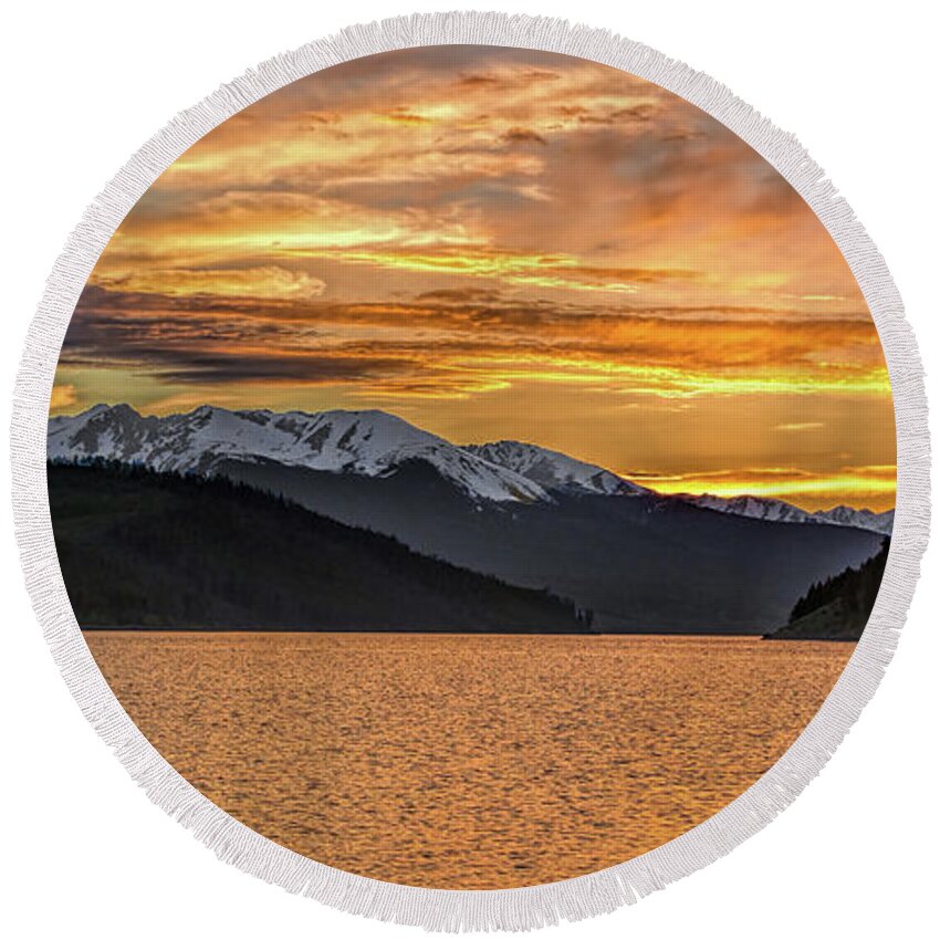 Sunset Round Beach Towel featuring the photograph Sunset at Lake Dillon Panorama by Stephen Johnson