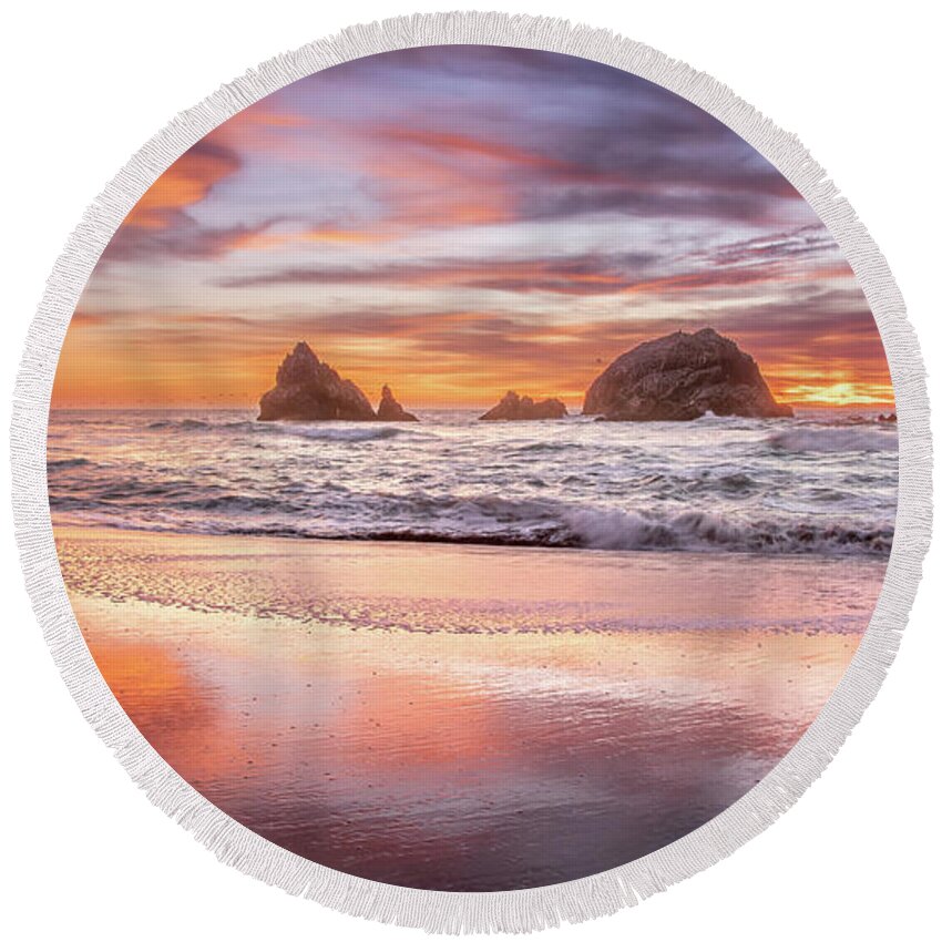 Beautiful Round Beach Towel featuring the photograph Sunset Bliss by Gary Geddes