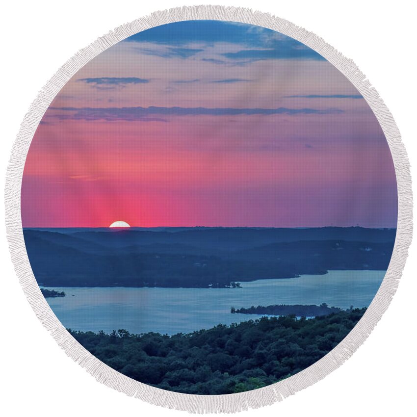 Missouri Round Beach Towel featuring the photograph Sunset Over Table Rock Lake by Allin Sorenson