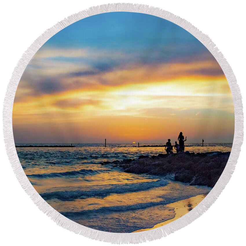Sunset Round Beach Towel featuring the photograph Sunset's Fiery Kiss by Debra Kewley