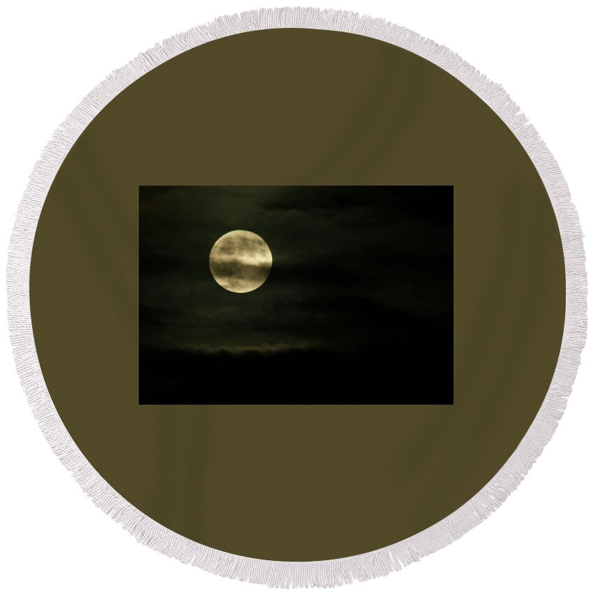  Round Beach Towel featuring the photograph Super Moon Eclipse 2 by Brad Nellis