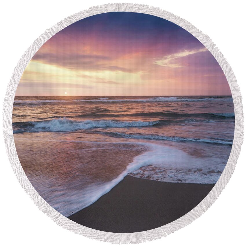 Cape Hatteras National Seashore Round Beach Towel featuring the photograph Swirling Surf on Bodie Island by Kristen Wilkinson
