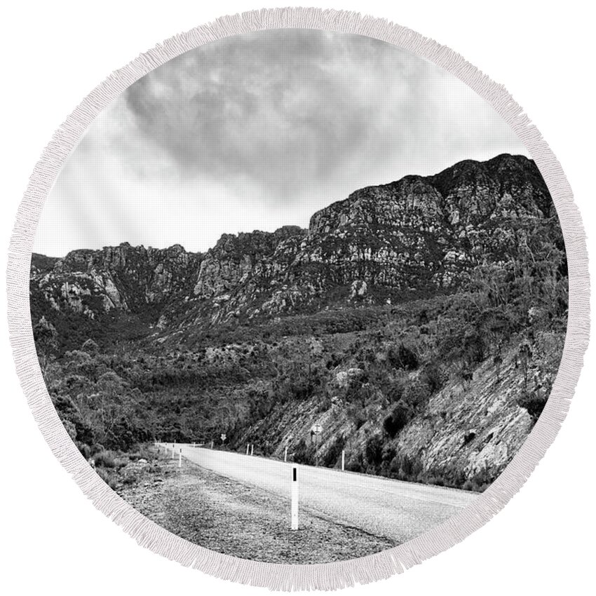 Landscape Round Beach Towel featuring the photograph Tasmanian Highway by Frank Lee