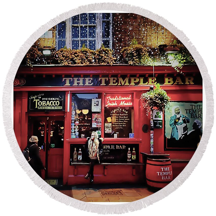 Dublin Round Beach Towel featuring the photograph Temple Bar District in Dublin by Peggy Dietz