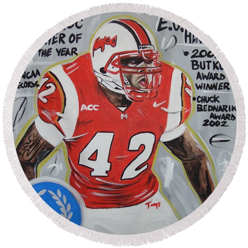 Terps Round Beach Towel featuring the painting Terp Legend by Antonio Moore