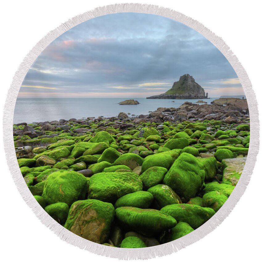 Landscape Round Beach Towel featuring the photograph Thatcher Rock 1.0 by Yhun Suarez