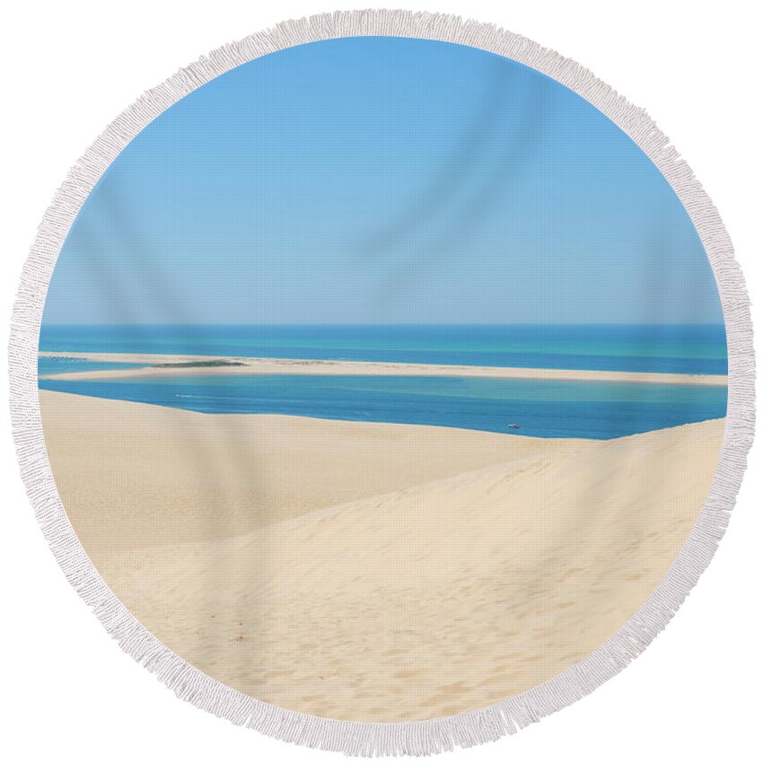 Aquitaine Round Beach Towel featuring the photograph The Dune of Pilat by Manjik Pictures